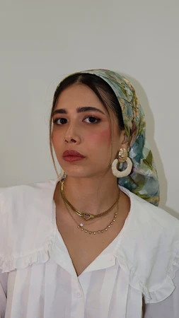 מטפחת מרובעת שיפון פרחים ירוק