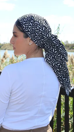 מטפחת מרובעת מונרו