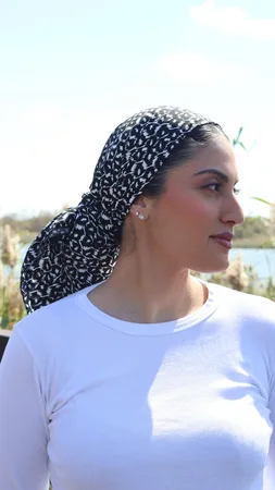 מטפחת מרובעת מונרו