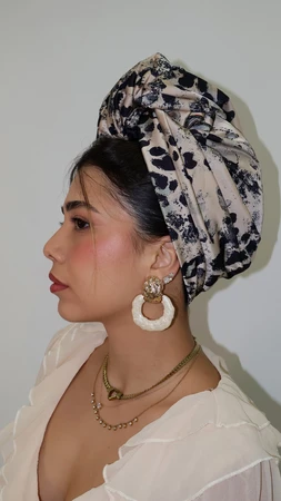 מטפחת לונג מנומר כהה