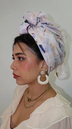 מטפחת לונג שיפון ורוד פרחוני